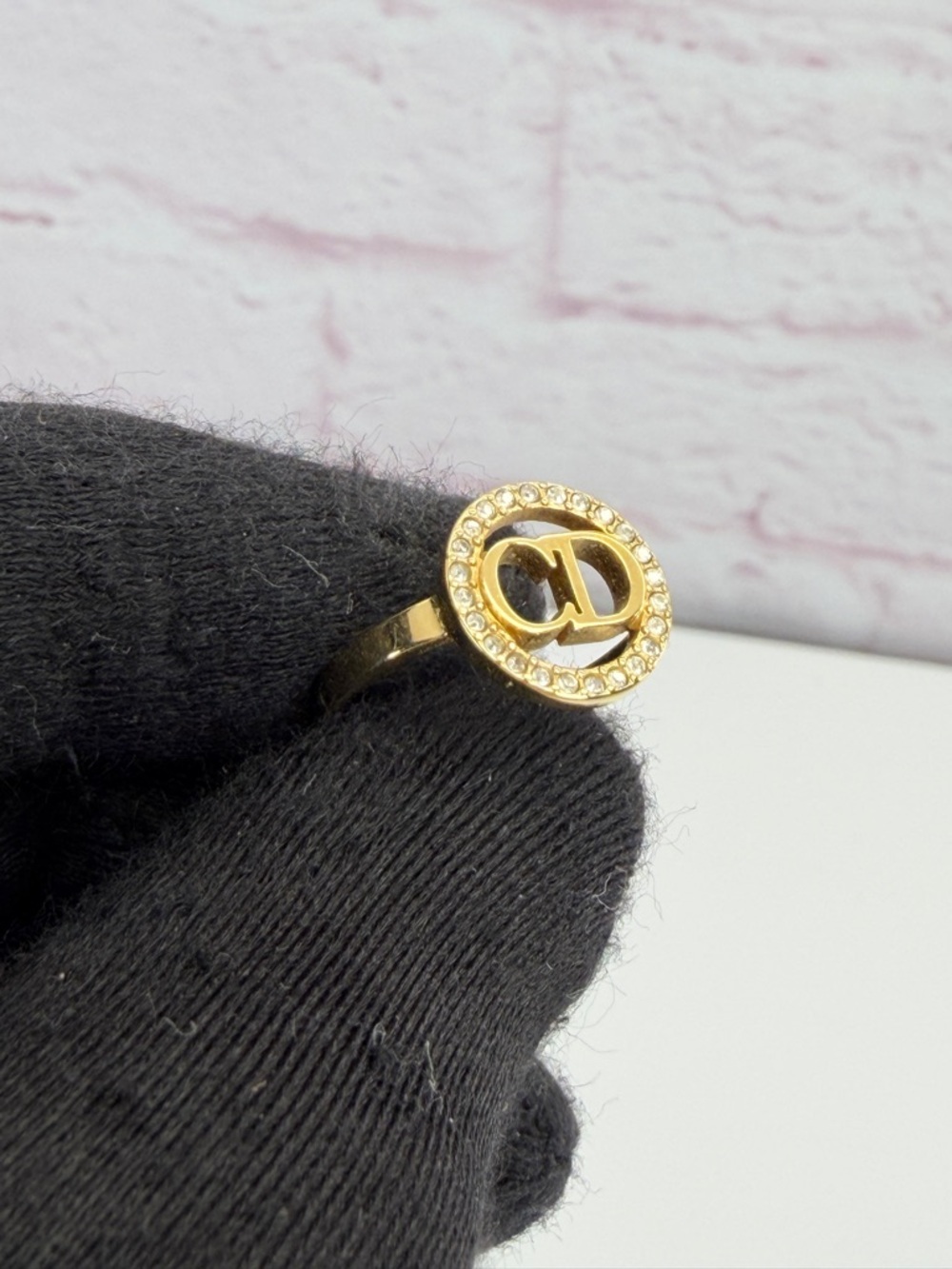Dior Metal Crystal Round CD Ring 6.5 Gold - Picture 4 of 11